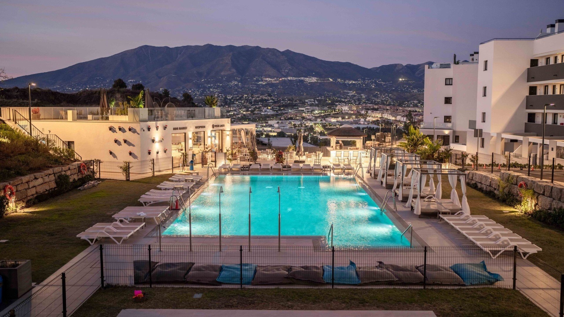 Fotos website homepage 07 6602d69070d38