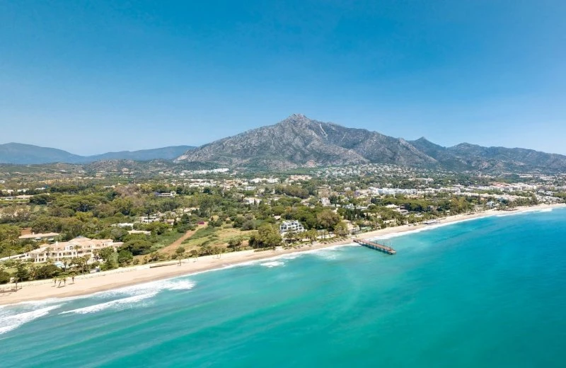 12 km de playa de arena
