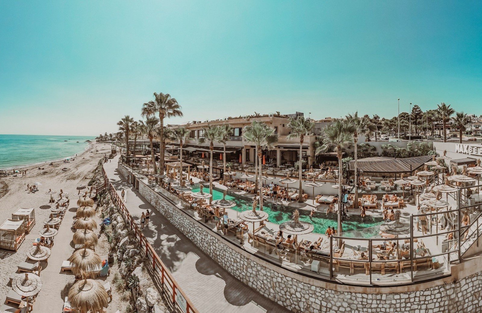 Max beach 6a8eea8da8fcb
