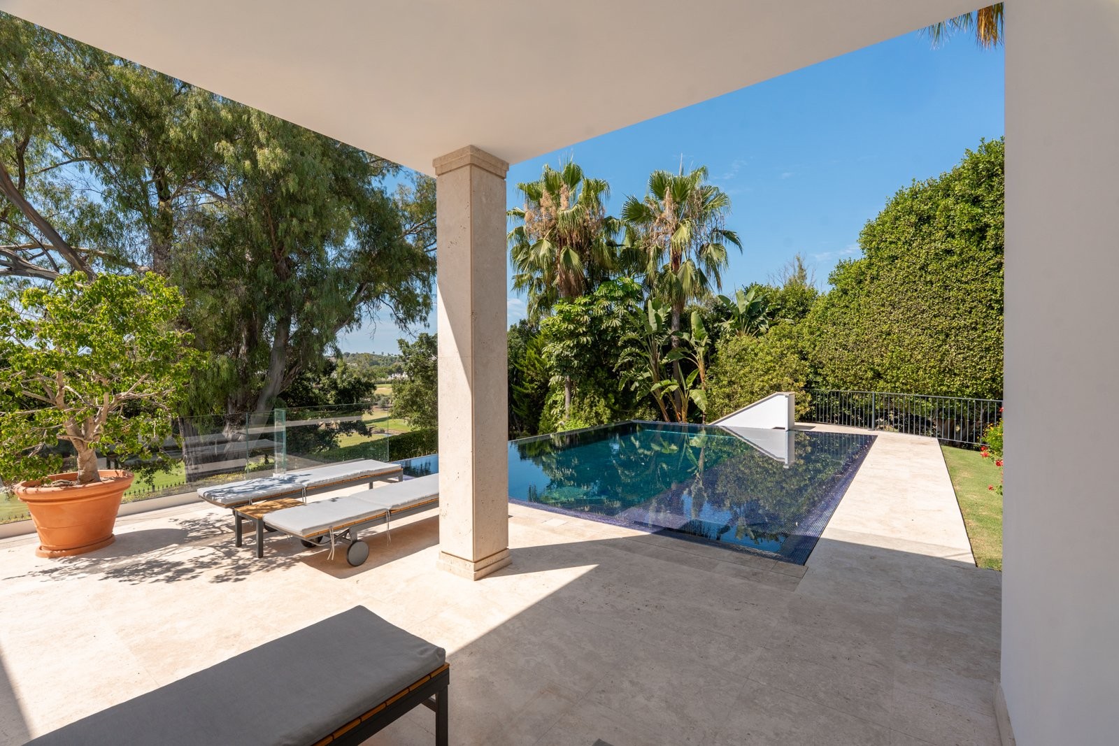 Villa maria nueva andalucia marbella 42