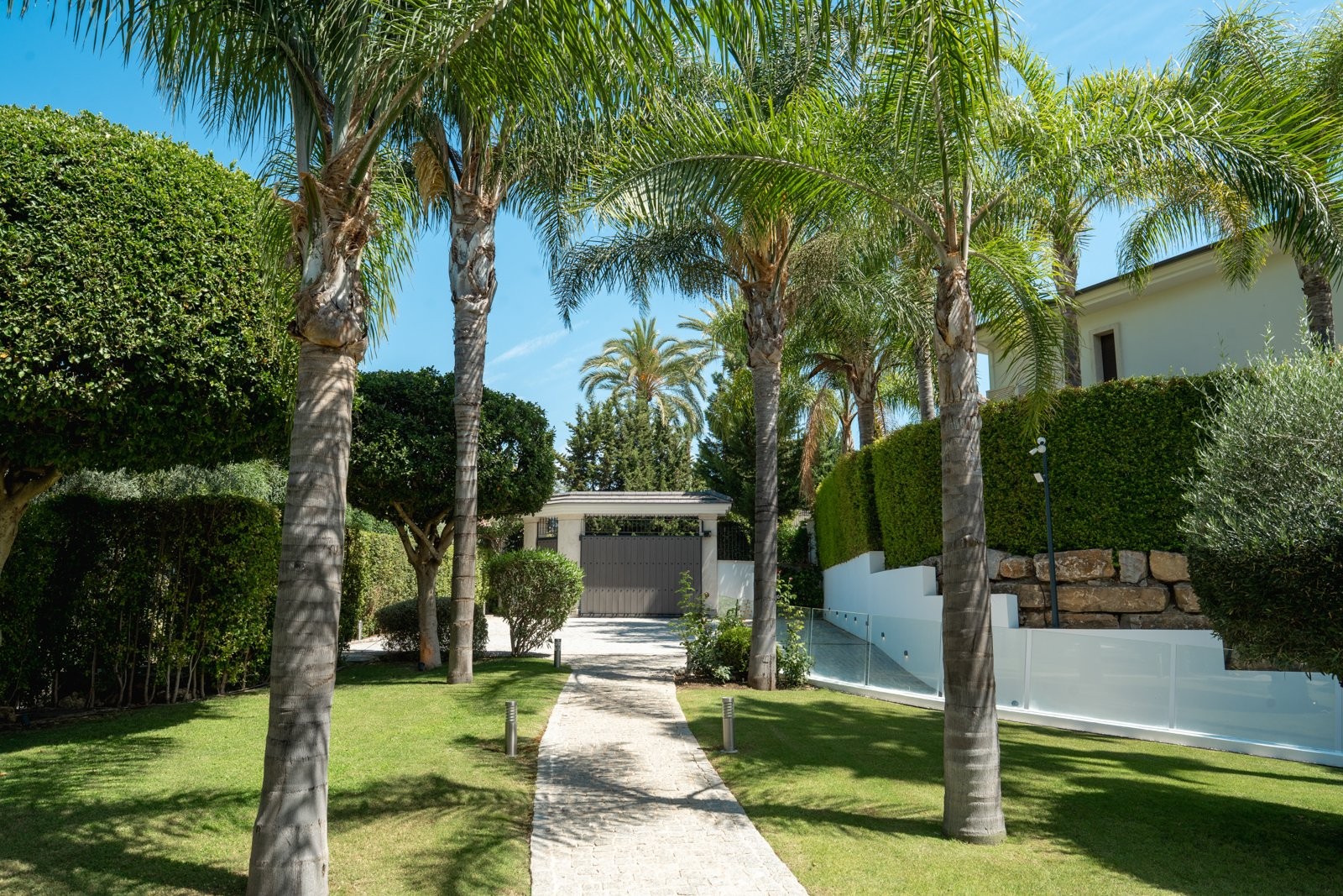 Villa maria nueva andalucia marbella 68