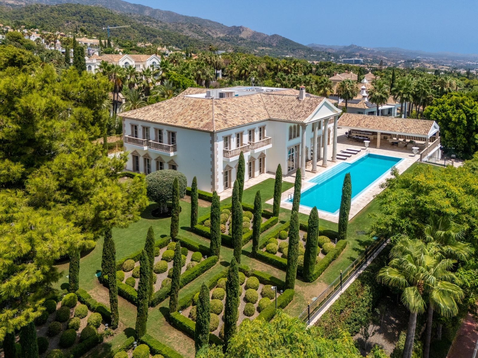 Villa sinfonia 44
